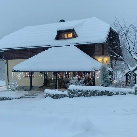 Gorski Kotar , Kuca Za Odmor Kratohvil