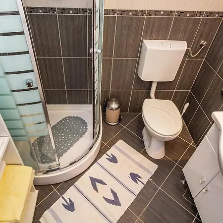 Gorski Kotar , Kuca Za Odmor Kratohvil * Lukovdol