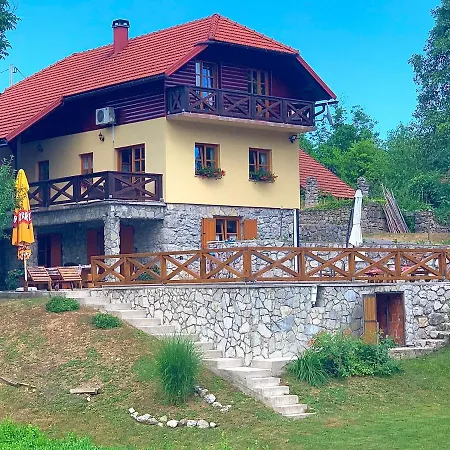 Вилла Gorski Kotar , Kuca Za Odmor Kratohvil Lukovdol