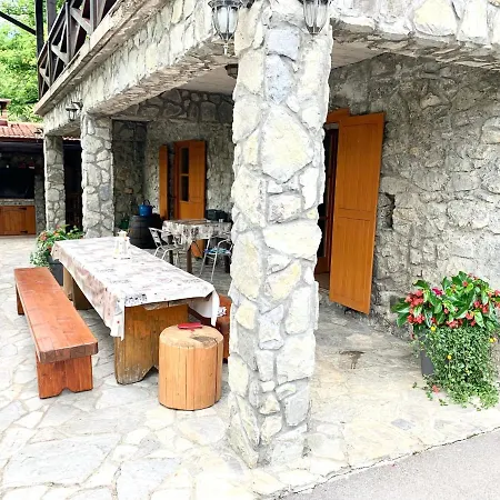 Gorski Kotar , Kuca Za Odmor Kratohvil *